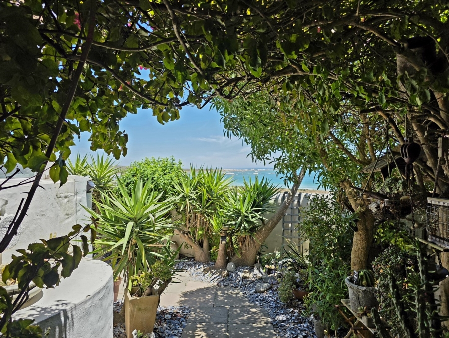 5 Bedroom Property for Sale in Paternoster Western Cape